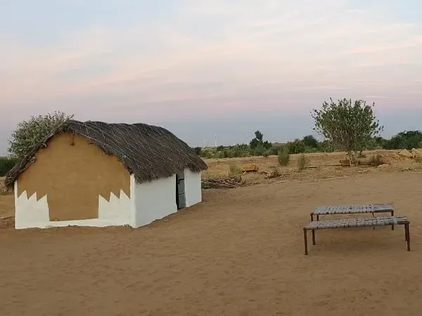 Rajasthani desert villagers in colourful turbans near Jaisalmer